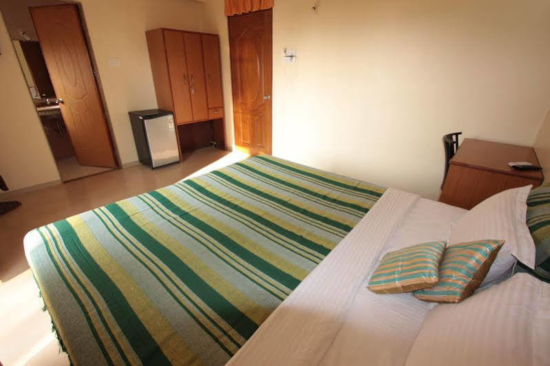 Spot On 39618 El Paso Hotel Arambol Exterior foto
