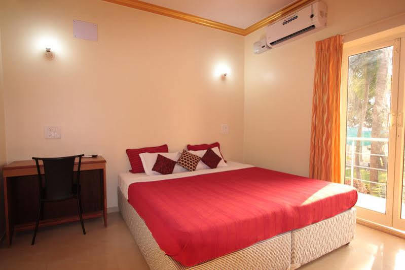 Spot On 39618 El Paso Hotel Arambol Exterior foto